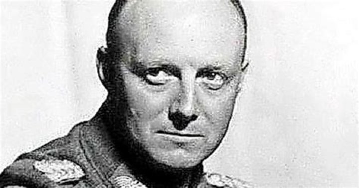 Henning von Tresckow Biography - Facts, Childhood, Family Life & Achievements
