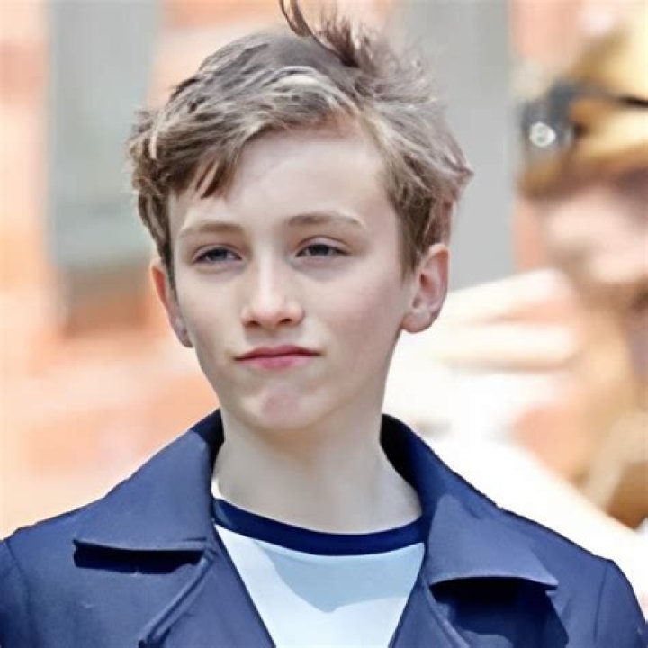 Henry Aronofsky – Bio, Facts, Family Life of Darren Aronofsky & Rachel Weisz's Son