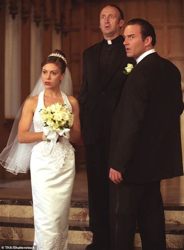 How Long Were Brooke Burns And Julian Married? – Celebrity