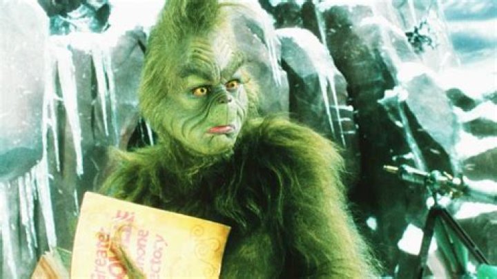 How old was Jim Carrey when he starred in ‘How the Grinch Stole Christmas?’