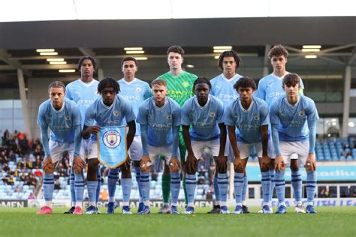 How Tall Is Finley Burns? Details On The Defender From Manchester City Under 19 Squad