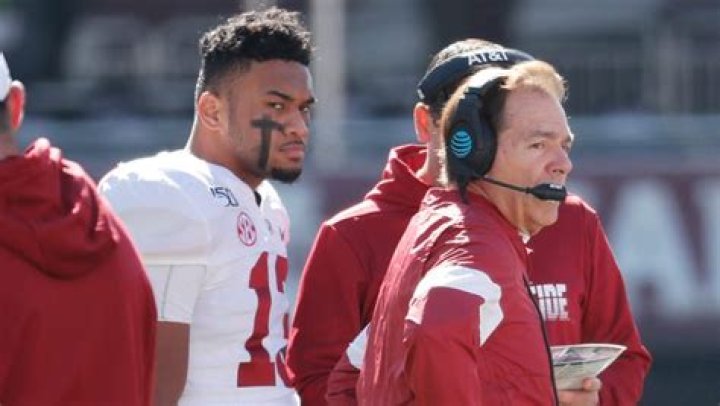 How tall is Tua Tagovailoa?