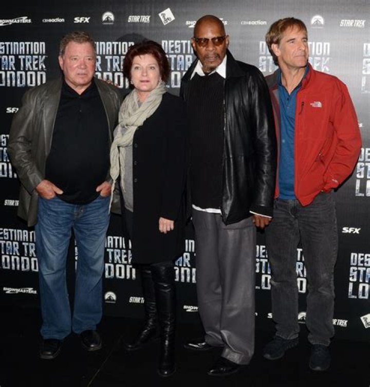 How tall is William Shatner? Facts about height and weight