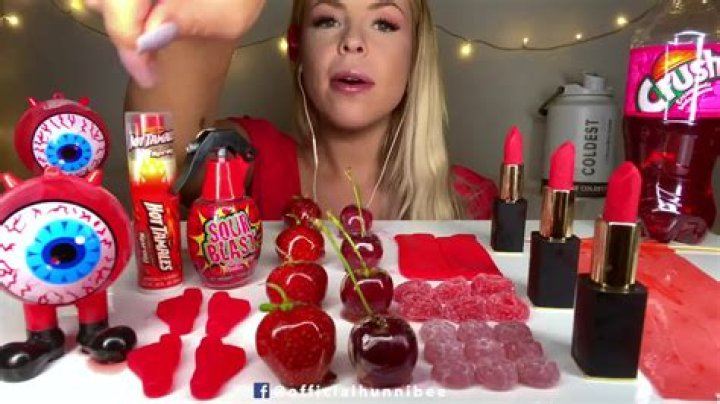 HunniBee ASMR – Bio, Facts, Family Life, Career