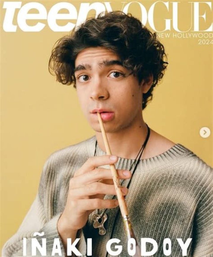 Iñaki Godoy height: How tall is Iñaki Godoy?