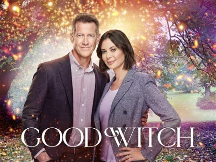 Is Good Witch Movies On Hulu? – Celebrity