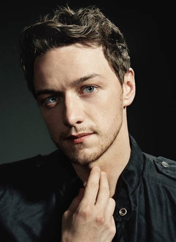 James McAvoy Biography - Facts, Childhood, Family Life & Achievements