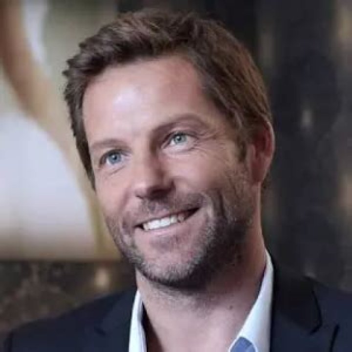 Jamie Bamber Net Worth