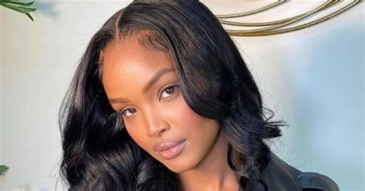 Jawahir Khalifa Wiki, Age, Boyfriend, Height, Net Worth, Parents & Biography