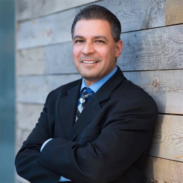 LA Traffic Reporter Jeff Baugh Wiki, Age, Obituary, Wife, Kids, Net Worth & More