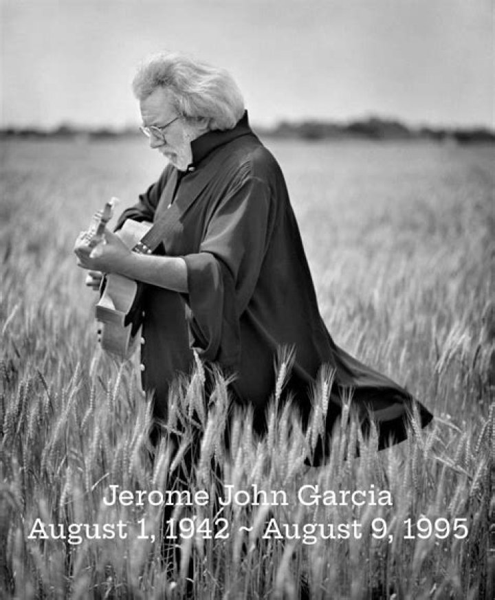 Jerry Garcia Biography - Facts, Childhood, Family Life & Achievements