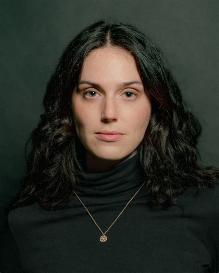 Jess Eva Wikipedia, age, height, husband, net worth, salary, Instagram