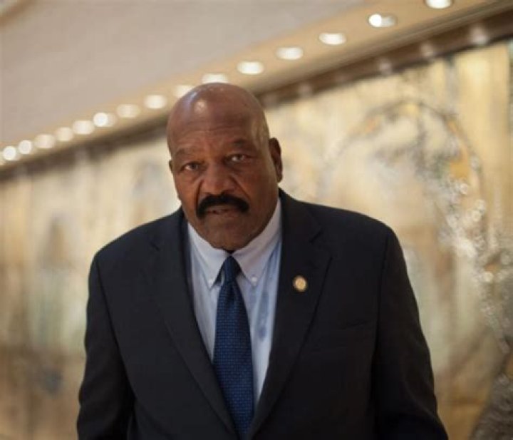 Jim Brown children: Meet Jim N. Brown Jr., Aris Brown, Kimberly B Brown, Karen Brown Ward, Kim Brown, Kevin Brown