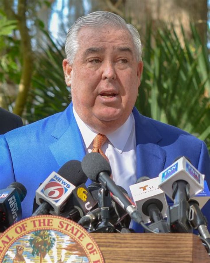 John Morgan [Lawyer] Wiki, Net Worth, Wife, Height & More