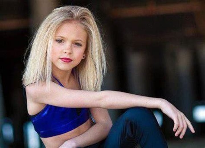 Jordyn Jones (Dancer) Wikipedia, Biography, Age, Height, Weight, Boyfriend, Net Worth, Family Career, Facts