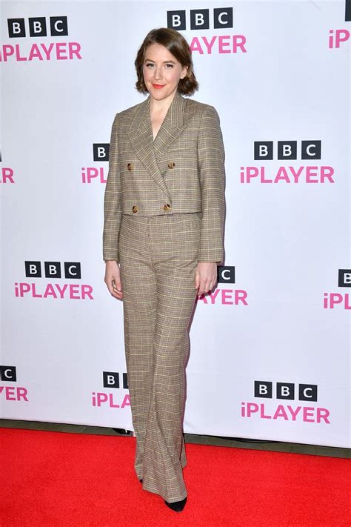 Julia Whelan Net Worth