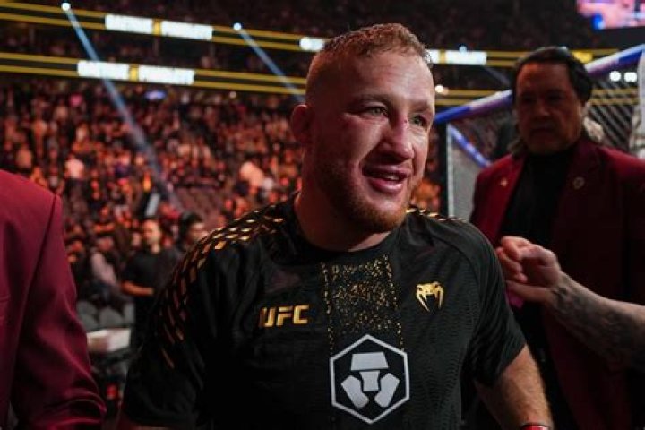 Justin Gaethje Record, Net Worth, Twitter, Height, Is Justin Gaethje Cross Eyed?