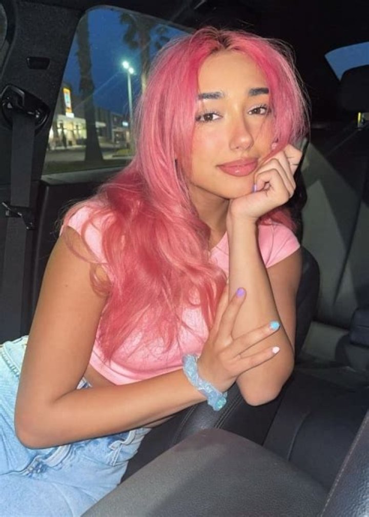 Kathleen Hixson – Bio, Age & Family