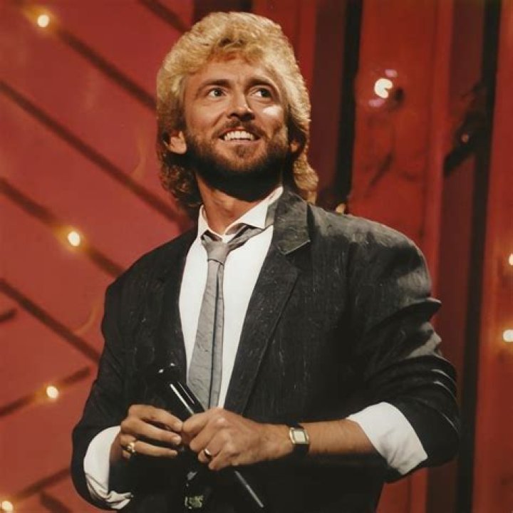 Keith Whitley Biography - Facts, Childhood, Family Life & Achievements