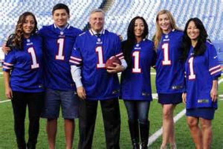 Kelly Pegula: 10 Facts On Terry Pegula Daughter