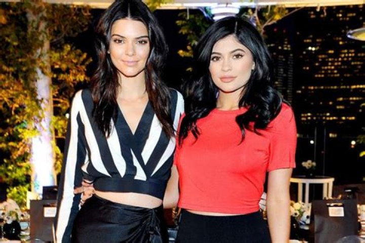 Kendall And Kylie Jenner At War! Supermodel Is Reportedly Jealous Of The Lip kit Mogul’s Massive Fortune