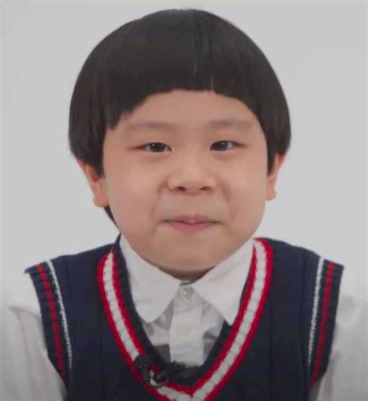 Kim Joon Biography - Facts, Childhood, Family Life & Achievements of South Korean Rapper, Actor