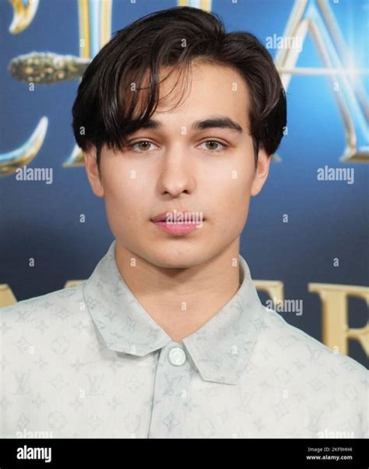 Kio Cyr - Bio, Facts, Family Life, Achievements