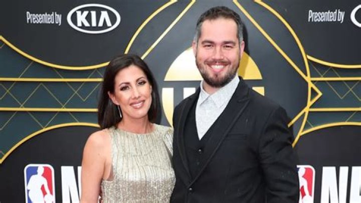 Lakers: Does Jesse Buss Have Wife? Net Worth – Jerry Buss Son