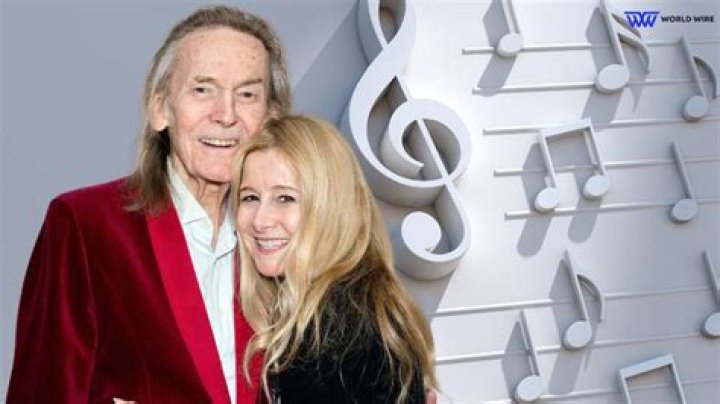 Laura Schlessinger Net Worth: Bio, Age, Husband, Son, and Awards