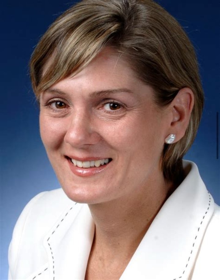 Laura Zuckerman – Chicago, IL