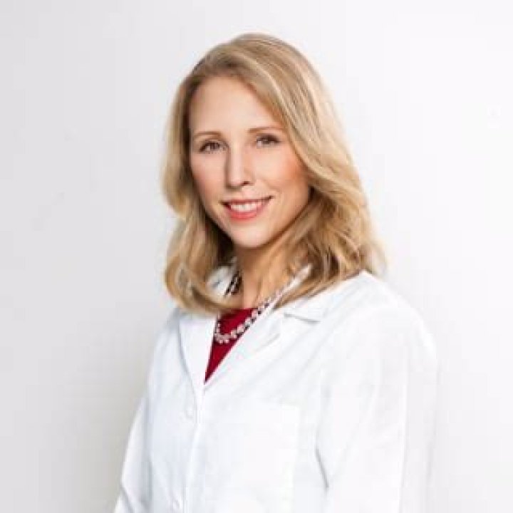 Dr. Laurel (Naversen) Geraghty, MD – Medford, OR