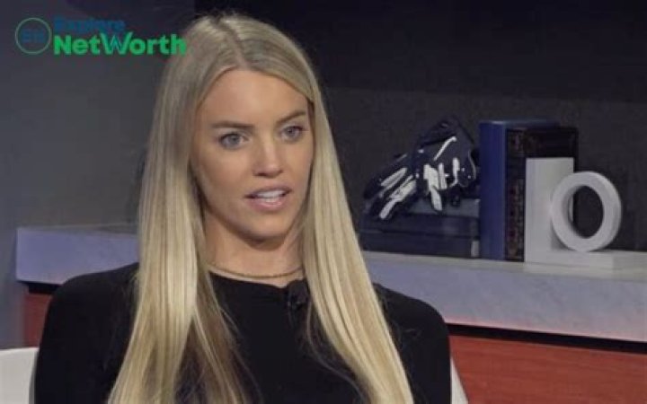 Lauren Tannehill Net Worth, Salary, Height, Husband, Age, Family & More