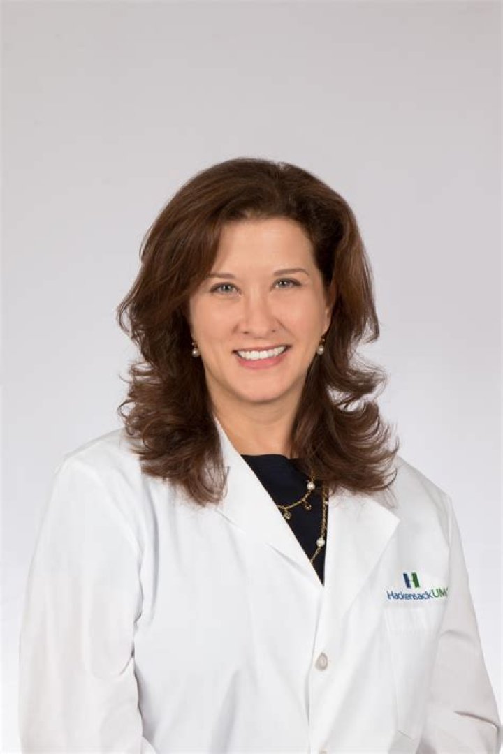 Dr. Leslie Montgomery, MD – Hackensack, NJ