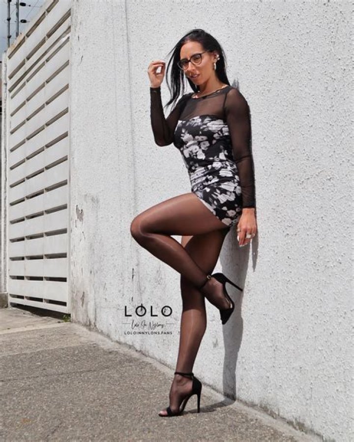 Lolo In Nylons Height, Weight, Net Worth, Age, Birthday, Wikipedia, Who, Nationality, Biography