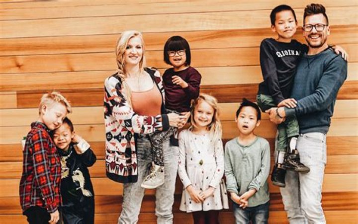 Luke Caldwell Wife, Boise Boys, Net Worth, Bio, Age, Family, Gay, HGTV, Wiki