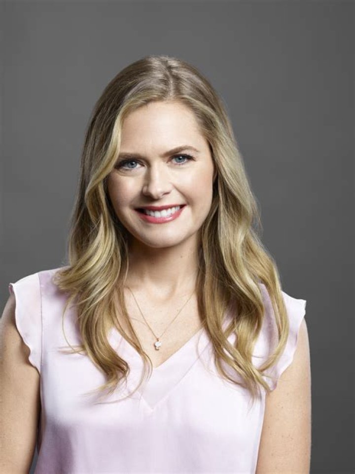 Maggie Lawson Bra Size, Age, Weight, Height, Measurements