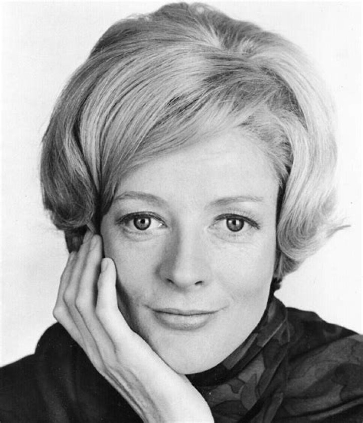 Maggie Smith- Wiki, Age, Husband, Net Worth, Ethnicity, Career