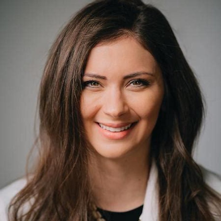 Dr. Margaret Maxi, MD – Neenah, WI