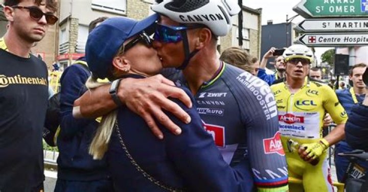 Mathieu van der Poel Wife Roxanne Bertels, Cyclist Family and Personal Life