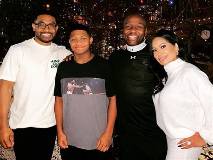 Meet Daz Black Parents On Instagram: Everything To Know About The YouTuber