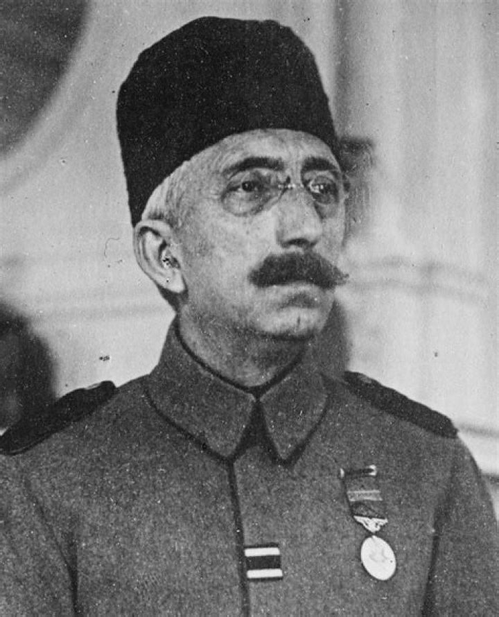 Mehmed VI Biography - Facts, Childhood, Family Life & Achievements