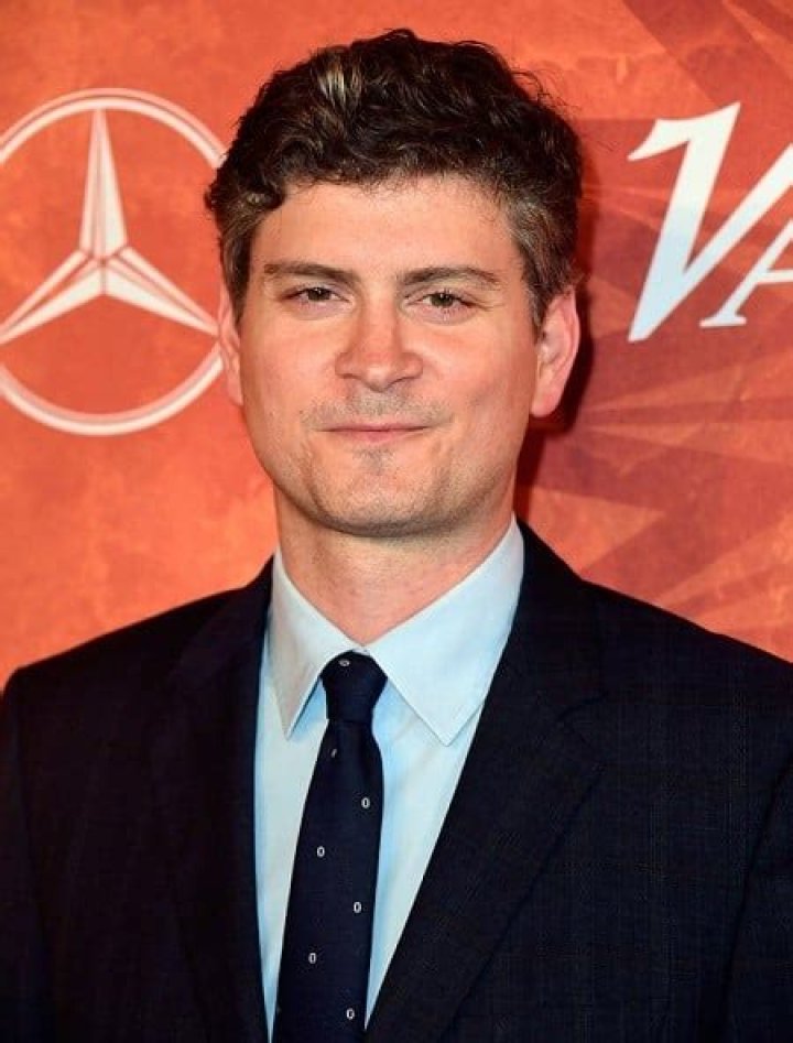 Michael Schur Height, Weight, Net Worth, Age, Birthday, Wikipedia, Who, Instagram, Biography