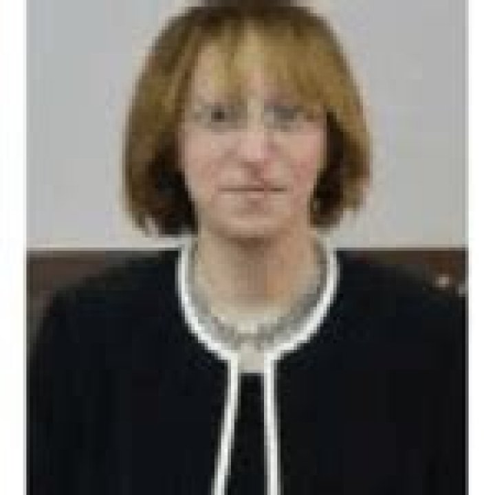 Dr. Naira Kocharian, MD – La Jolla, CA