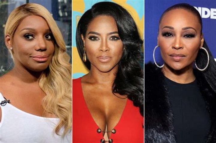 NeNe Leakes Gets Emotional Talking About Kenya Moore Feud – Blames Cynthia Bailey For It!
