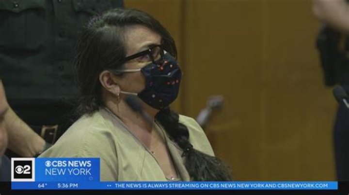 New York Woman Convicted of Poisoning Lookalike’s Cheesecake in Plot to Steal Her Identity