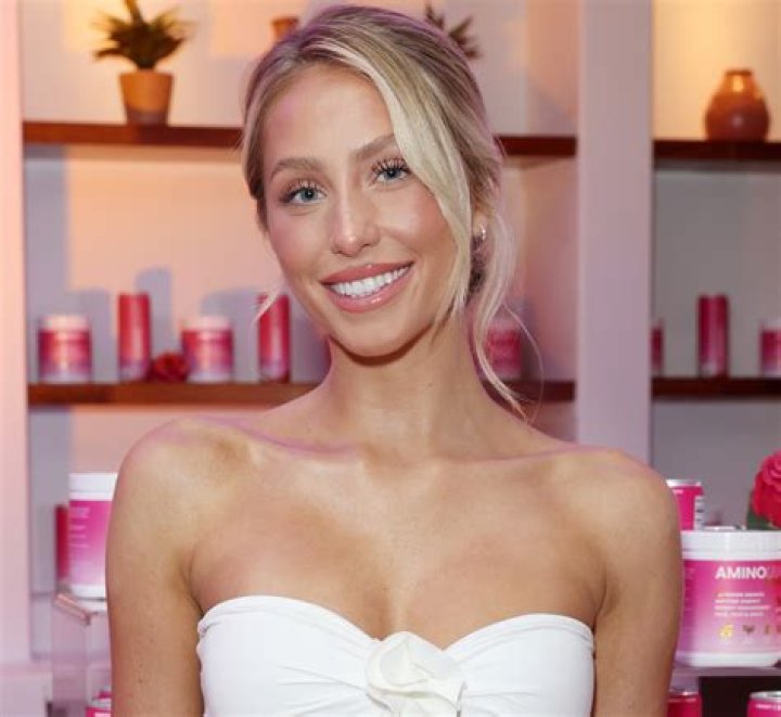 Alix Earle in Bathing Suit Says "Never a Dull Time" — Celebwell