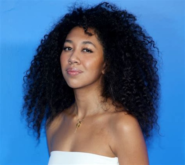 Aoki Lee Simmons in Bathing Suit is in "Desert Country" — Celebwell