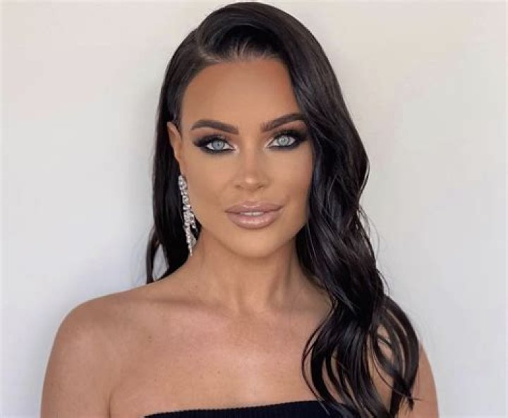 Bronte Schofield in Bathing Suit Says "You Asked for It" — Celebwell