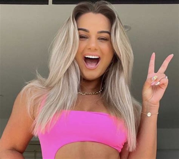 Karina Irby in Bathing Suit "Divides the Internet" — Celebwell