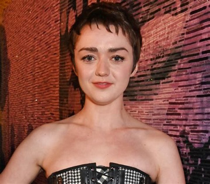 Maisie Williams in Bathing Suit is "Feeling Very Woman" — Celebwell